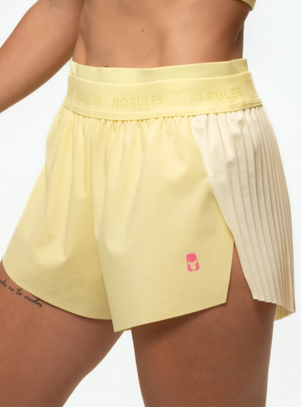 Conjunto Pleat Butter