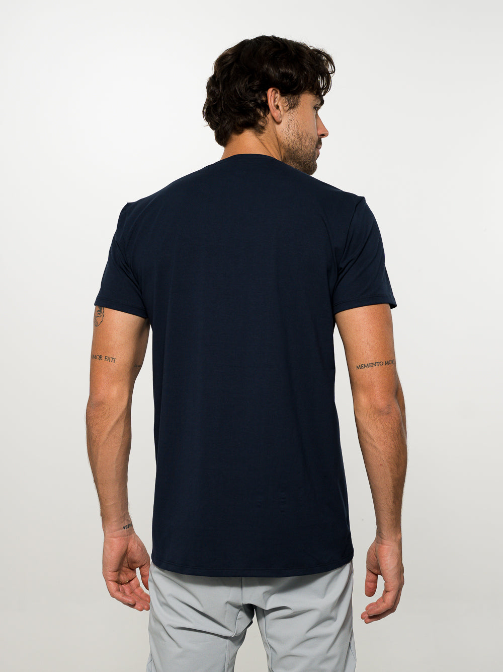 Remera Algodón Logo Bordado Dark Blue