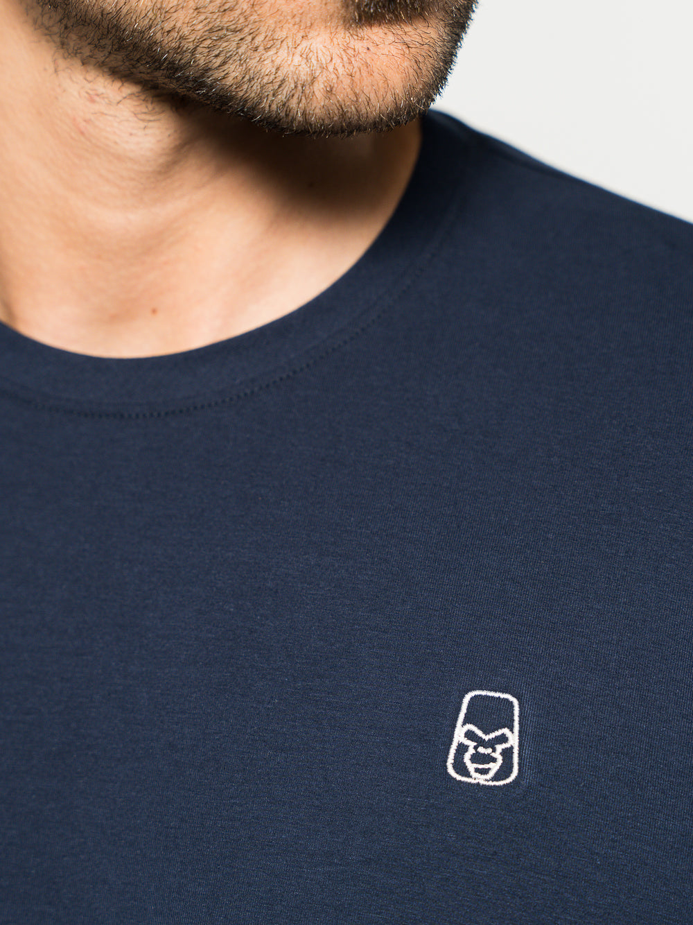 Remera Algodón Logo Bordado Dark Blue