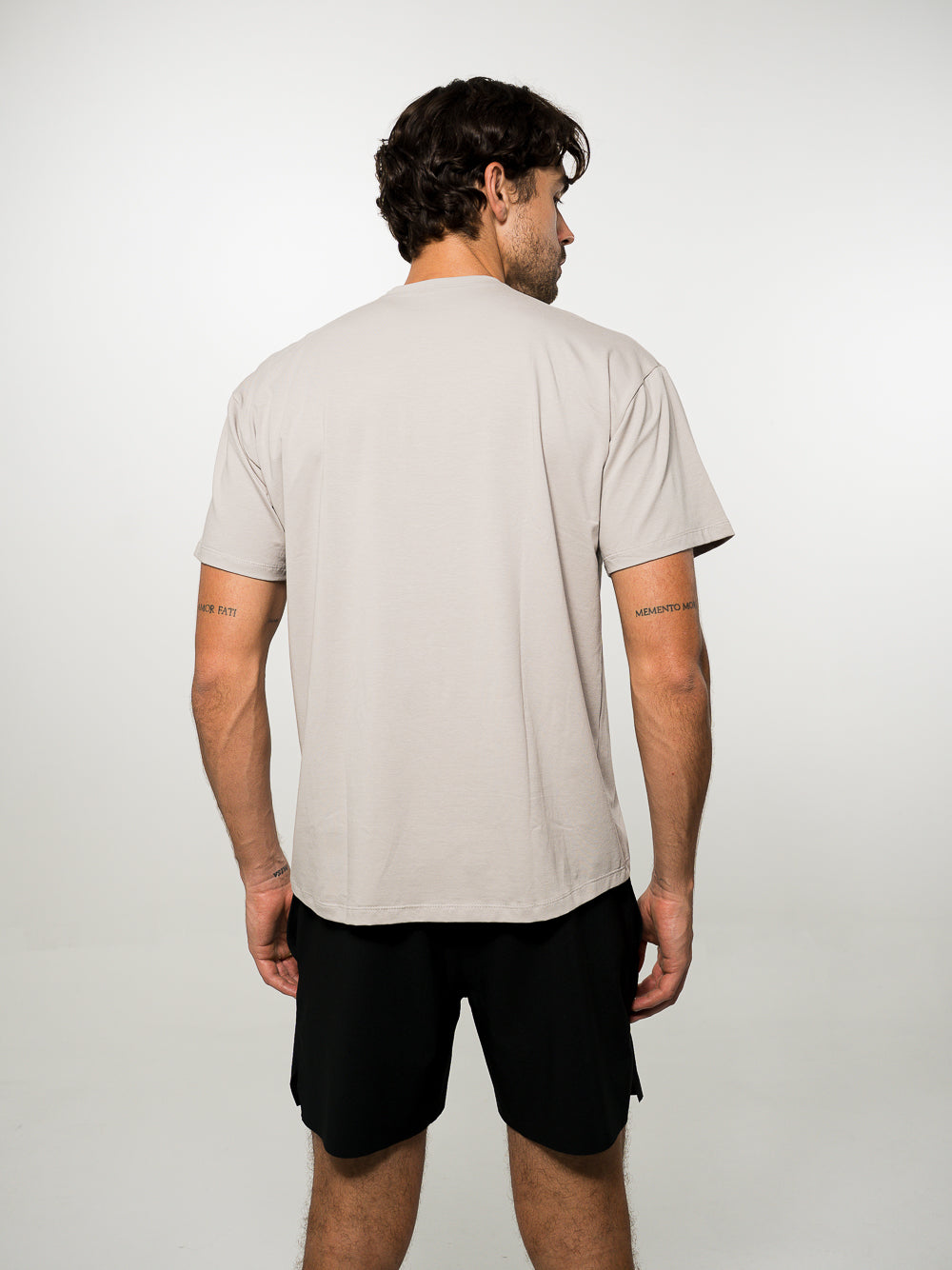 Remera Loose Fit Algodón Grey