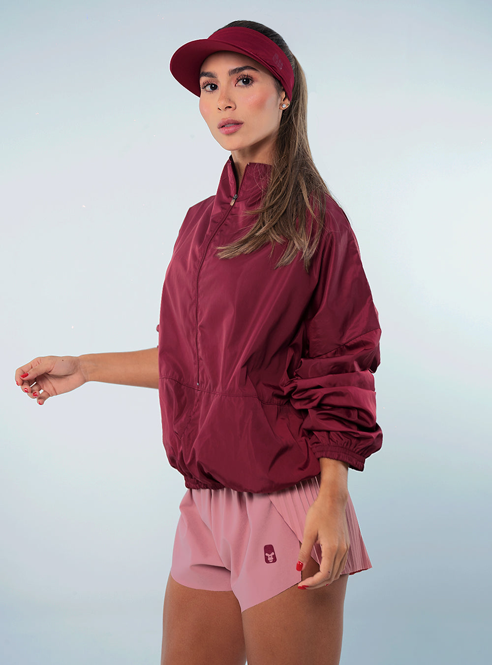CHAQUETA CORTAVIENTOS VINO