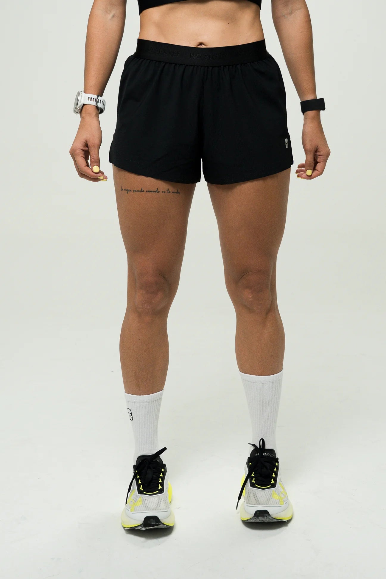 Conjunto Running Essential Negro