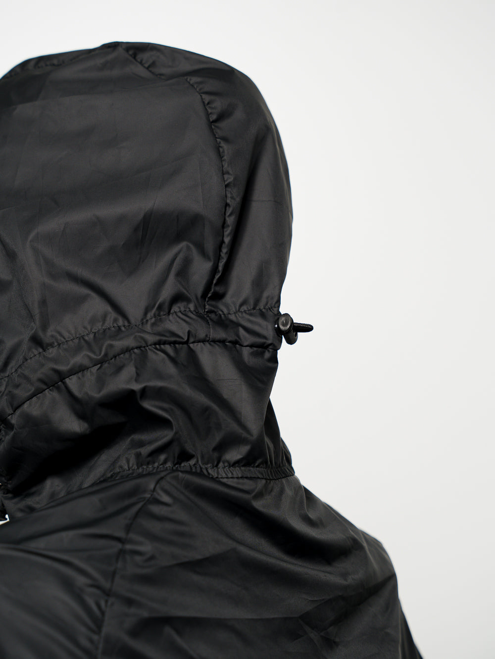 Essential Jacket Mujer Negra