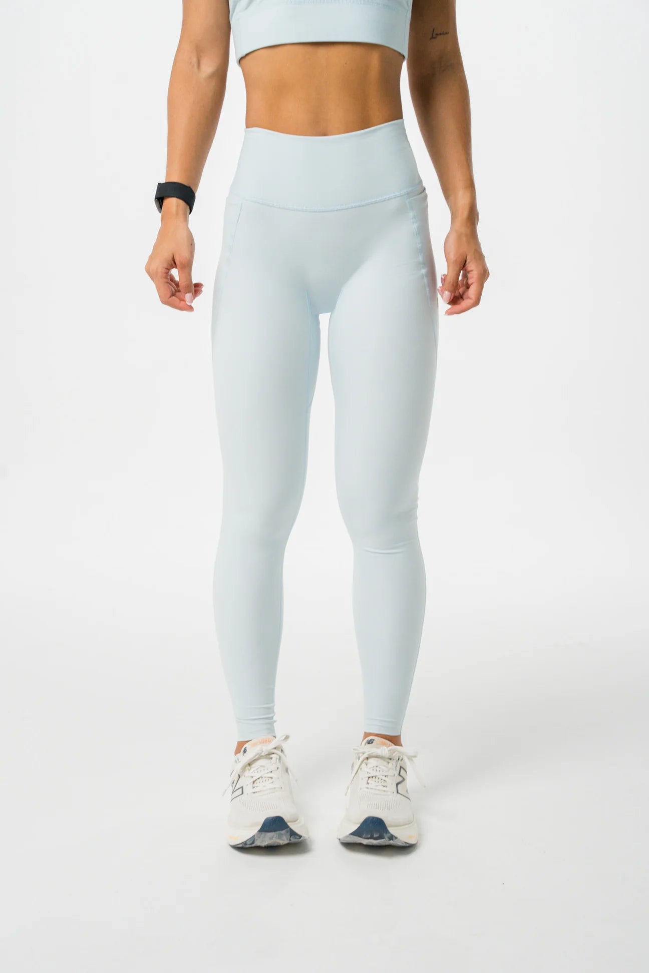 Conjunto Performance Fit Frost
