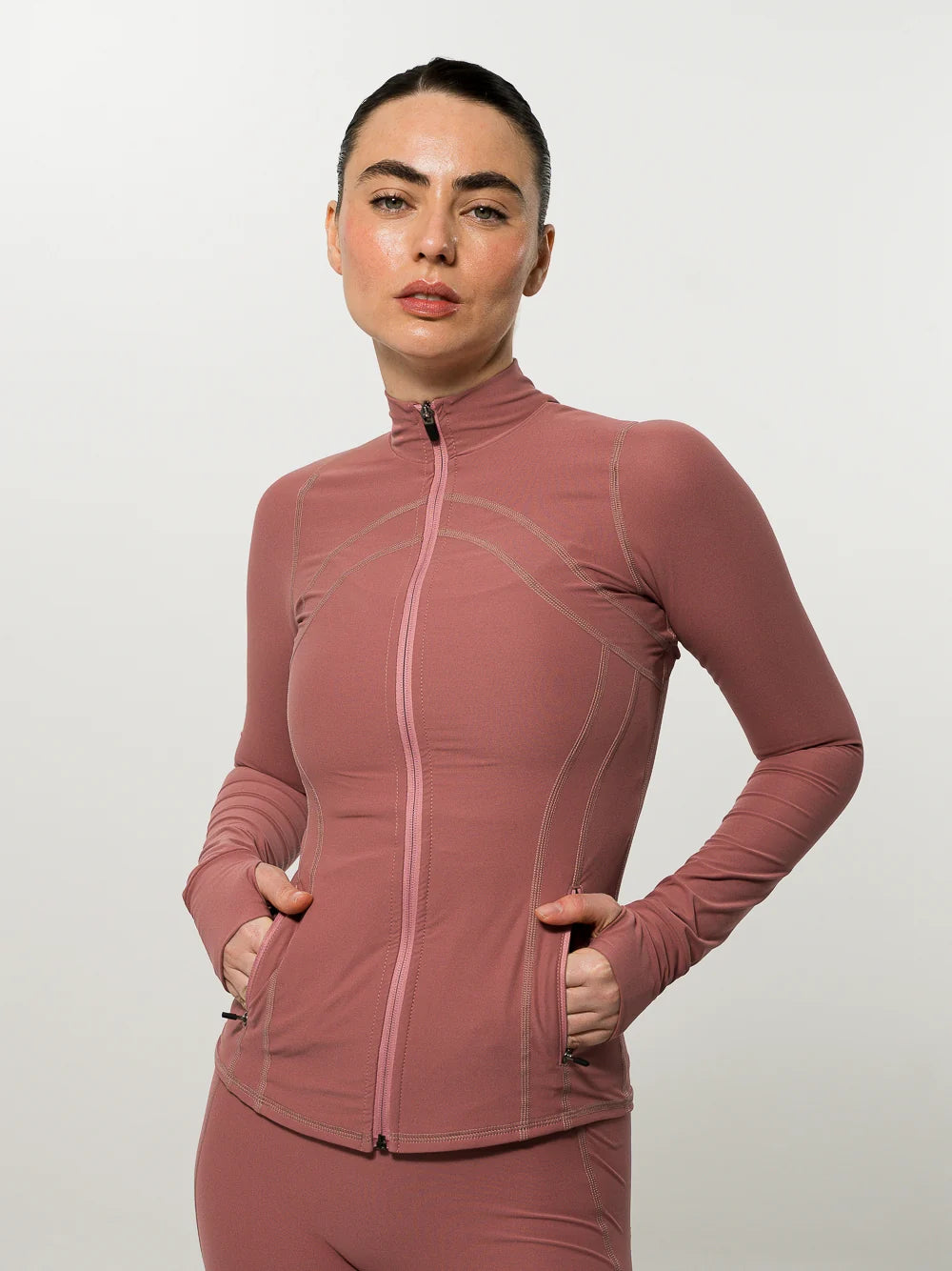 Conjunto Performance Fit Berry