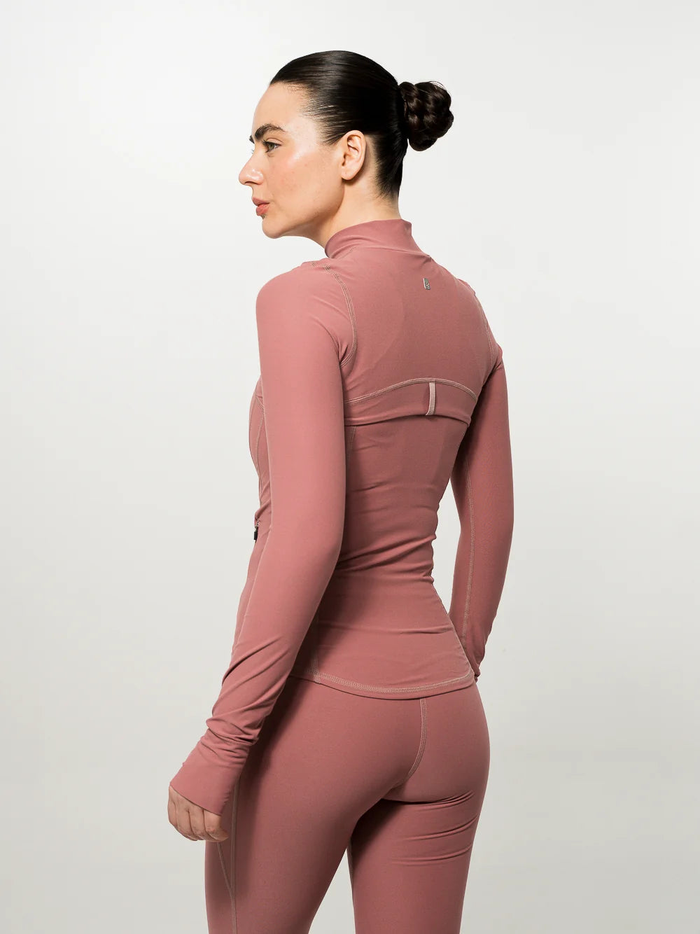 Conjunto Performance Fit Berry