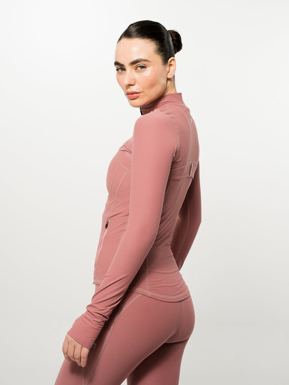 Performance Fit Jacket Berry