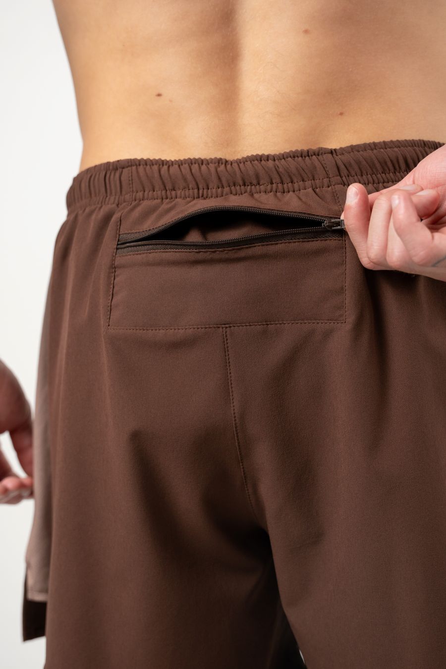 Short Running Chocolate - Hombre