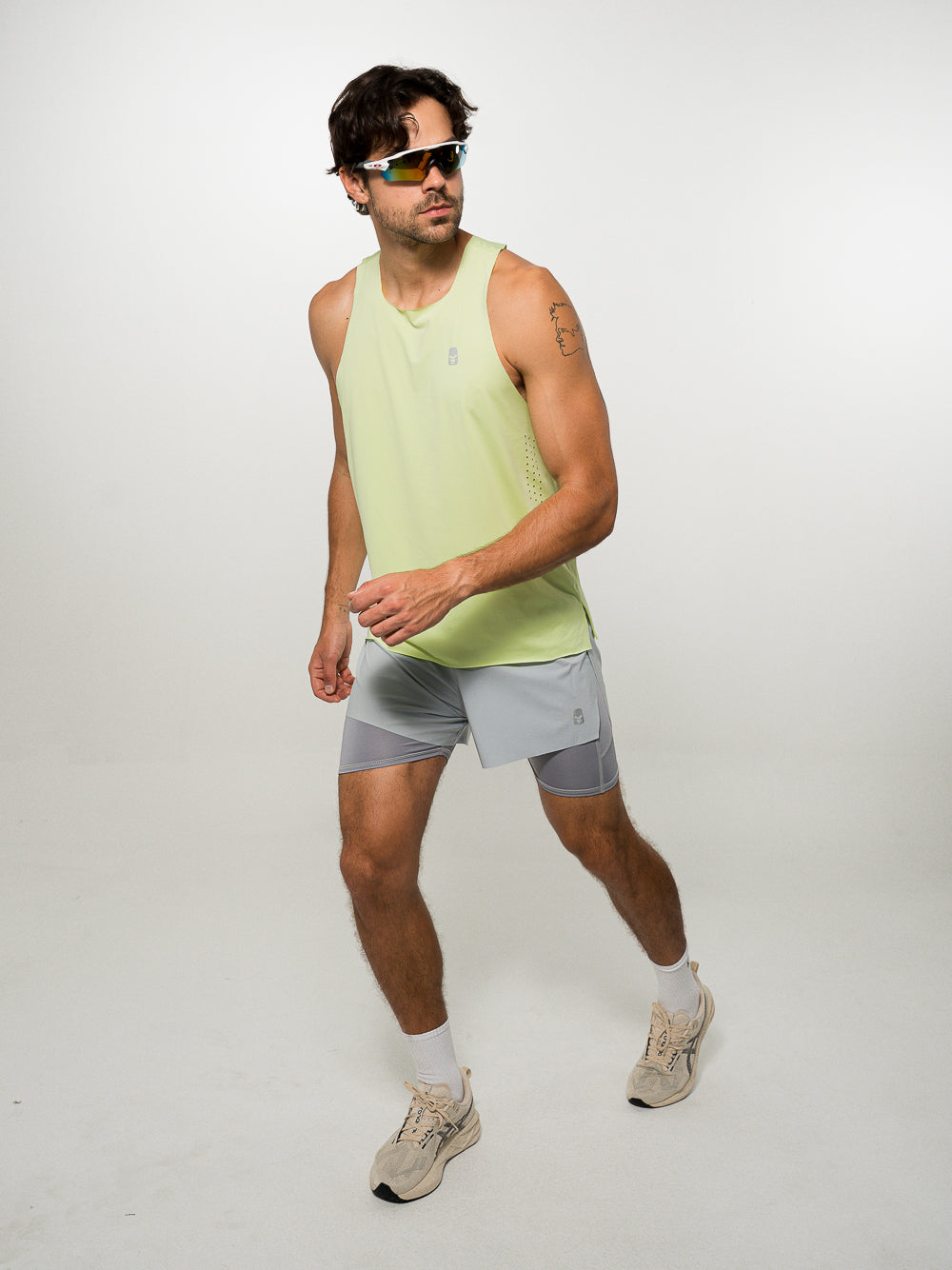 Short Core Motion Grey