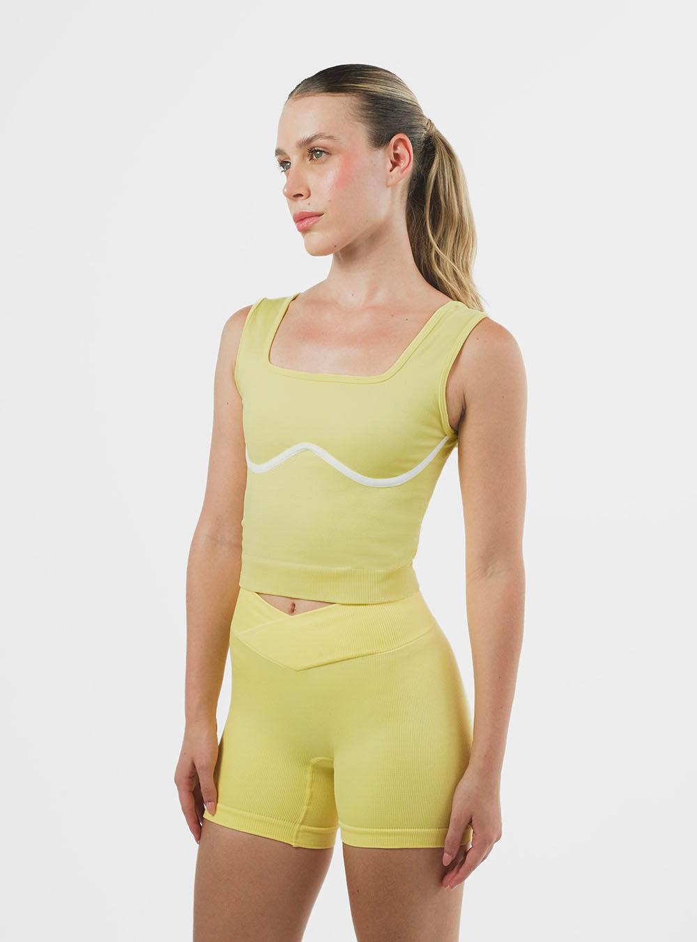 Strive Sleeve Top Lemon Pie