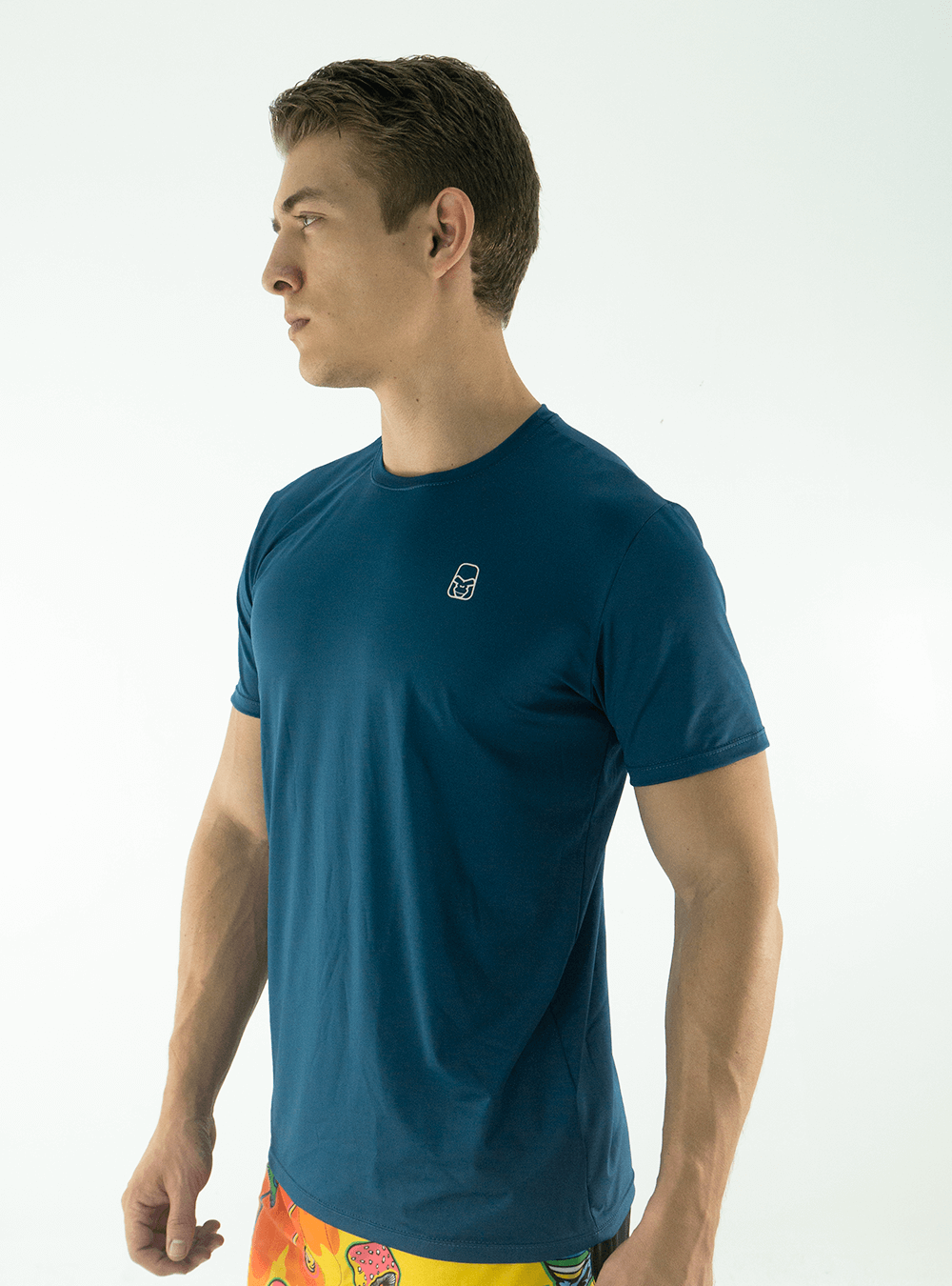 Remera Tela Fria basica azul Petroleo