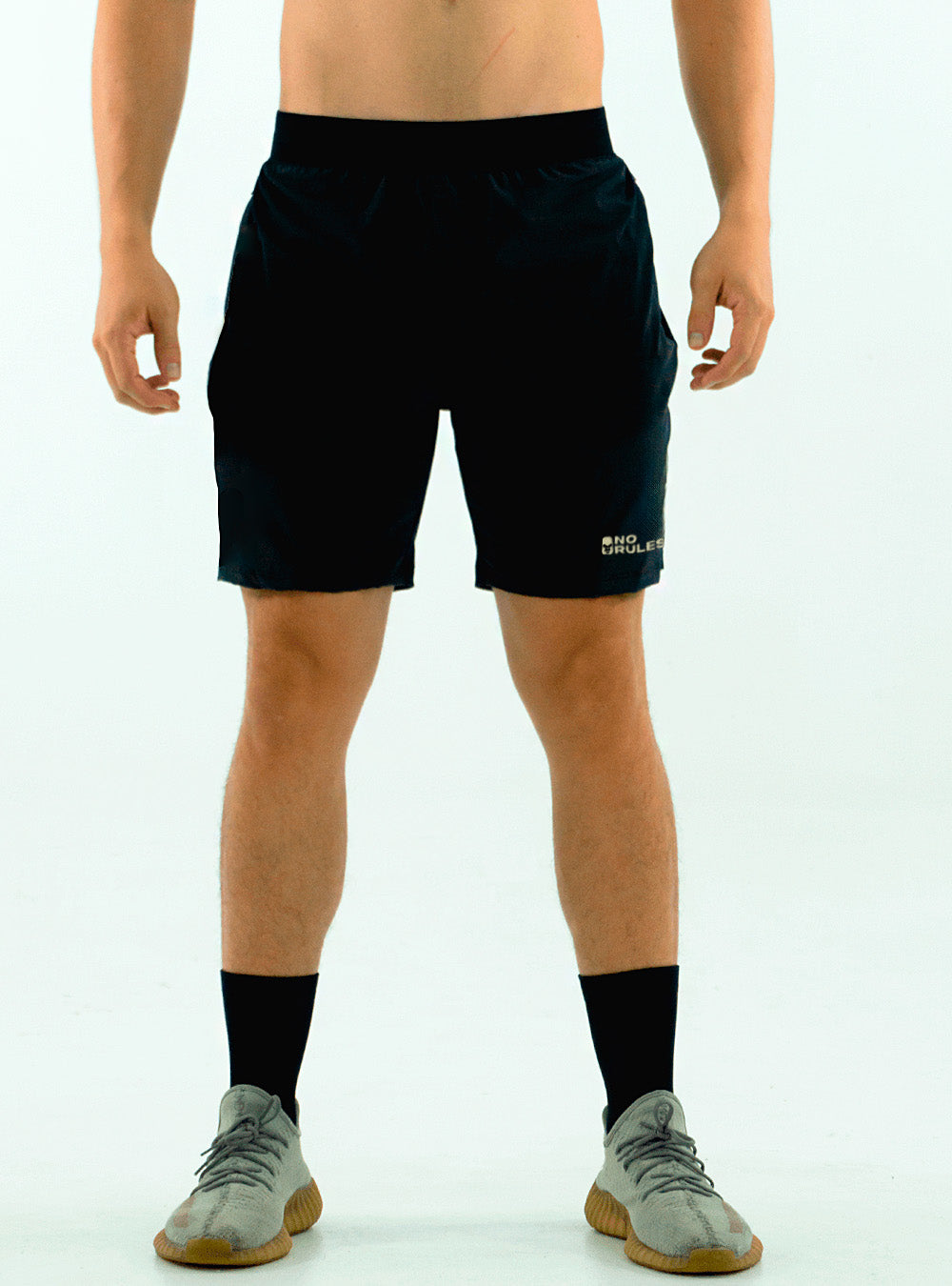 PANTALONETA CROSS TRAINING GRIS OSCURO 3.0