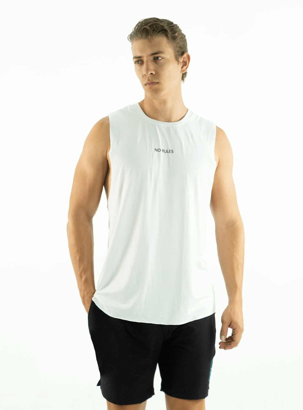 SHORT CROSS TRAINING NEGRO 3.0 LOGO 3D